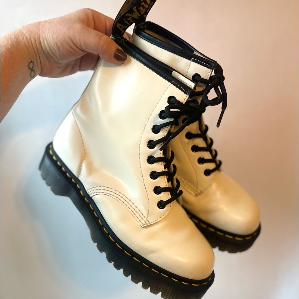 Women’s Size 8 Dr. Martens White Combat Boots
